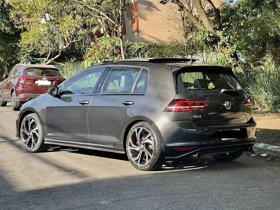 VOLKSWAGEN GOLF 2.0 TSI GTI 16V TURBO GASOLINA 4P AUTOMÁTICO